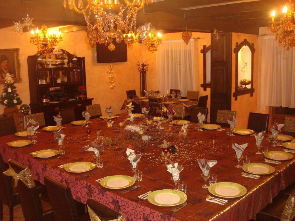 Pension La Taticu Săcălăşeni Esterno foto