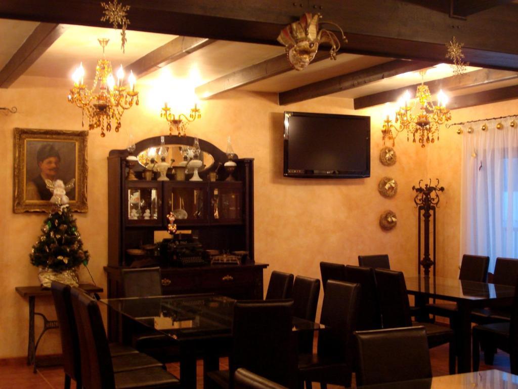 Pension La Taticu Săcălăşeni Esterno foto
